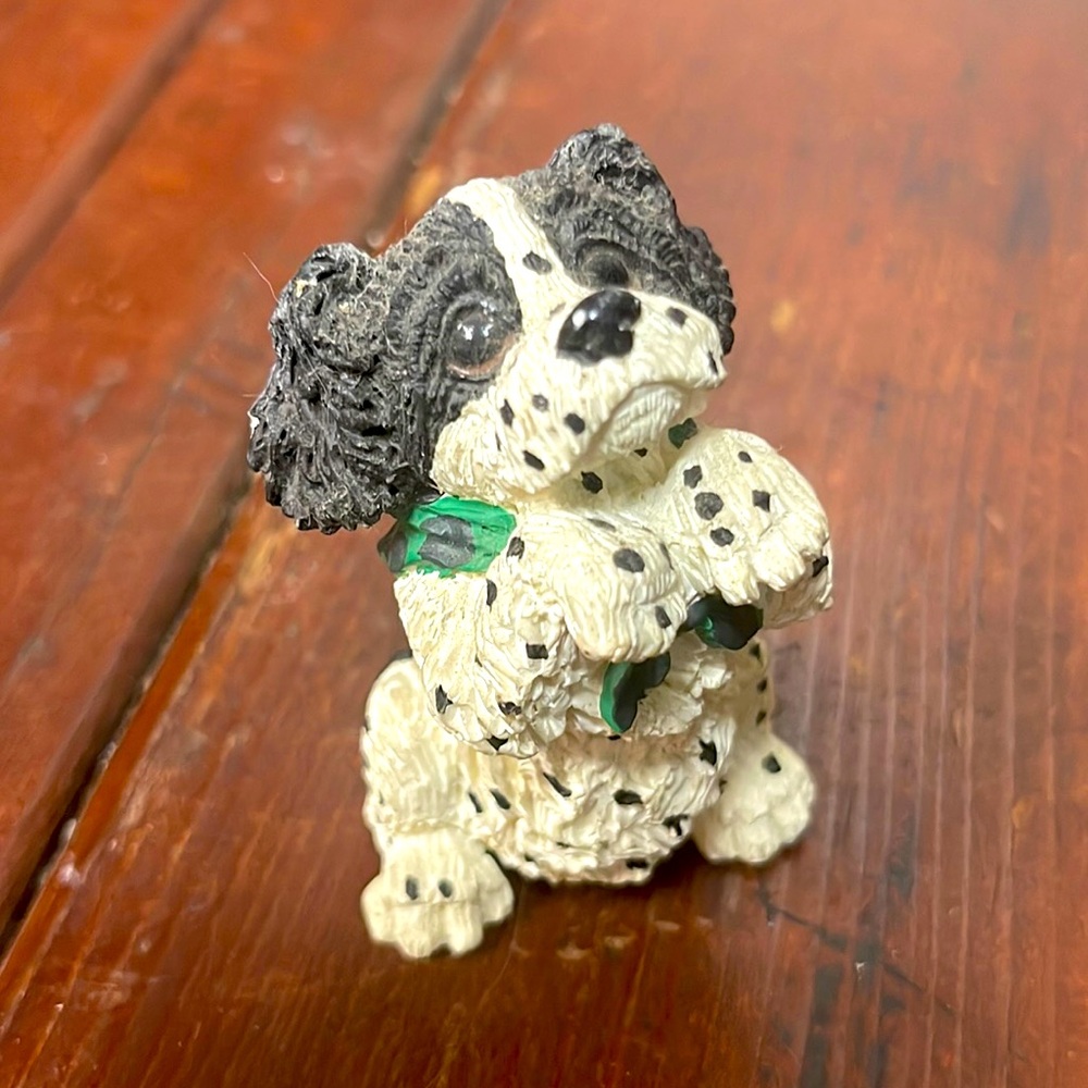Ceramic puppy dog